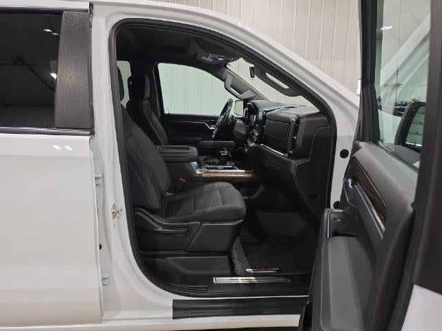 2022 Chevrolet Silverado 1500 Crew Cab Standard Box 4-Wheel Drive LT Trail Boss