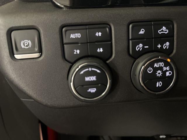 2023 Chevrolet Silverado 1500 Crew Cab Short Box 4-Wheel Drive LTZ