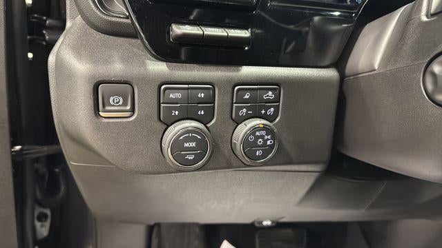 2024 Chevrolet Silverado 1500 Crew Cab Short Box 4-Wheel Drive ZR2