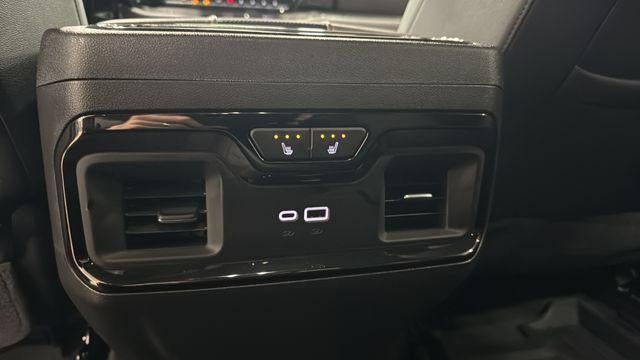 2024 Chevrolet Silverado 1500 Crew Cab Short Box 4-Wheel Drive ZR2