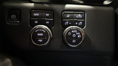 2023 Chevrolet Silverado 1500 Crew Cab Short Box 4-Wheel Drive ZR2