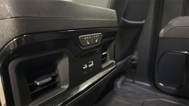 2023 Chevrolet Silverado 1500 Crew Cab Short Box 4-Wheel Drive ZR2