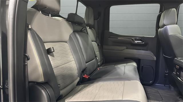 2023 Chevrolet Silverado 1500 Crew Cab Short Box 4-Wheel Drive ZR2