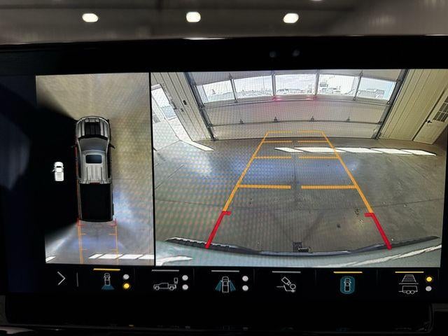 2023 Chevrolet Silverado 1500 Crew Cab Short Box 4-Wheel Drive ZR2