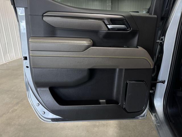 2023 Chevrolet Silverado 1500 Crew Cab Short Box 4-Wheel Drive ZR2