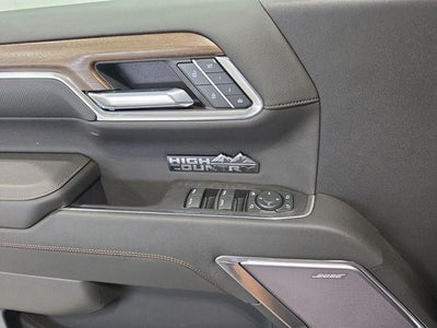 2023 Chevrolet Silverado 1500 Crew Cab Short Box 4-Wheel Drive High Country