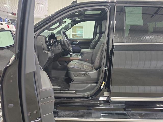 2023 Chevrolet Silverado 1500 Crew Cab Short Box 4-Wheel Drive High Country