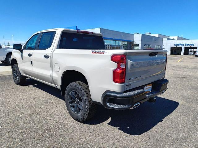 2026 Chevrolet Silverado 1500 Crew Cab Short Box 4-Wheel Drive Custom Trail Boss