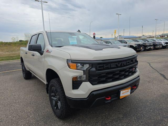 2026 Chevrolet Silverado 1500 Crew Cab Short Box 4-Wheel Drive Custom Trail Boss
