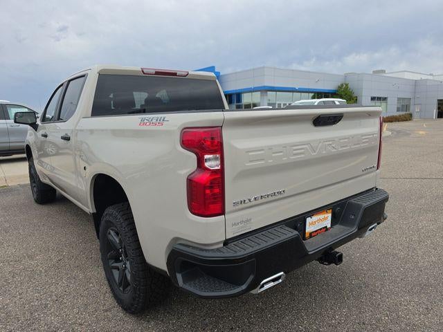 2026 Chevrolet Silverado 1500 Crew Cab Short Box 4-Wheel Drive Custom Trail Boss