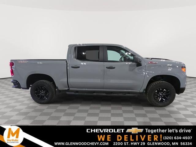 2025 Chevrolet Silverado 1500 Crew Cab Short Box 4-Wheel Drive Custom Trail Boss