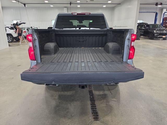 2025 Chevrolet Silverado 1500 Crew Cab Short Box 4-Wheel Drive Custom Trail Boss