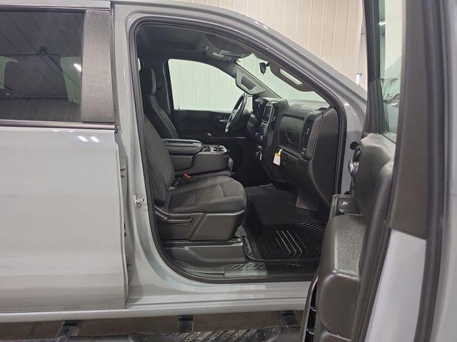 2025 Chevrolet Silverado 1500 Crew Cab Short Box 4-Wheel Drive Custom Trail Boss