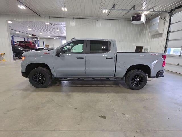 2025 Chevrolet Silverado 1500 Crew Cab Short Box 4-Wheel Drive Custom Trail Boss