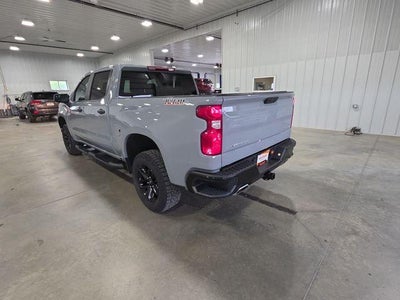 2025 Chevrolet Silverado 1500 Crew Cab Short Box 4-Wheel Drive Custom Trail Boss