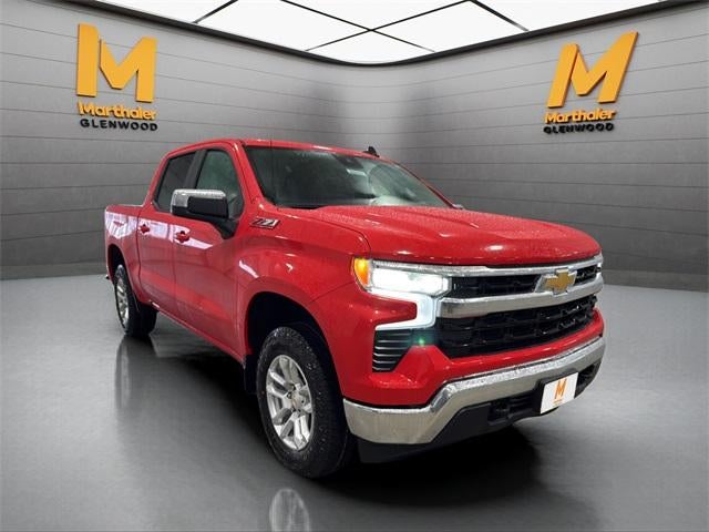 2026 Chevrolet Silverado 1500 Crew Cab Short Box 4-Wheel Drive LT 1LT
