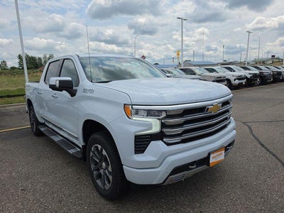 2026 Chevrolet Silverado 1500 Crew Cab Short Box 4-Wheel Drive High Country