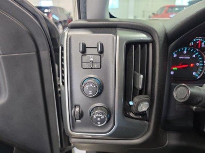 2017 Chevrolet Silverado 1500 Crew Cab Short Box 4-Wheel Drive LT Z71