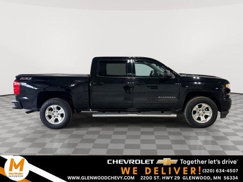 2017 Chevrolet Silverado 1500 Crew Cab Short Box 4-Wheel Drive LT Z71