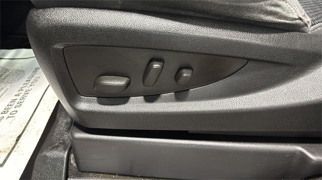 2016 Chevrolet Silverado 1500 Base