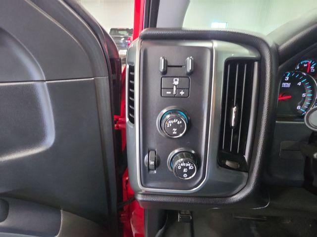 2017 Chevrolet Silverado 1500 Crew Cab Standard Box 4-Wheel Drive LT