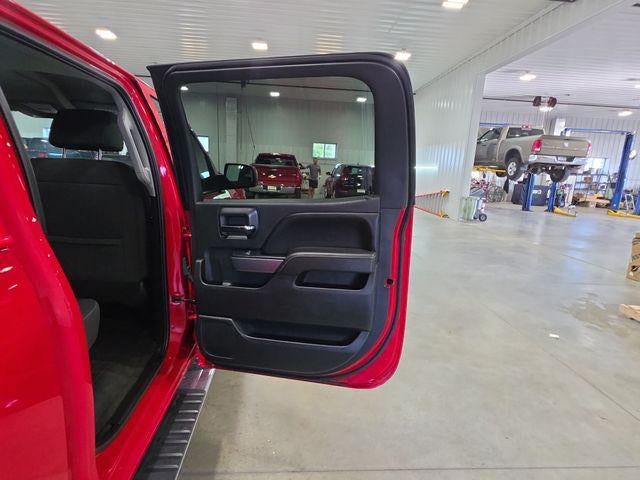 2017 Chevrolet Silverado 1500 Crew Cab Standard Box 4-Wheel Drive LT