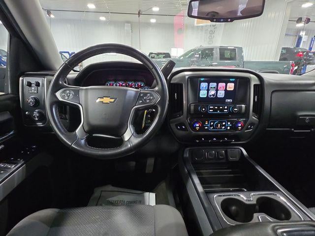 2015 Chevrolet Silverado 1500 Crew Cab Standard Box 4-Wheel Drive LT Z71