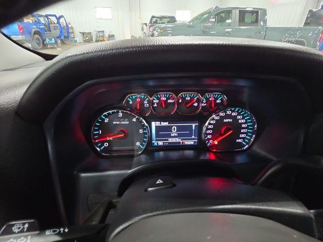 2015 Chevrolet Silverado 1500 Crew Cab Standard Box 4-Wheel Drive LT Z71