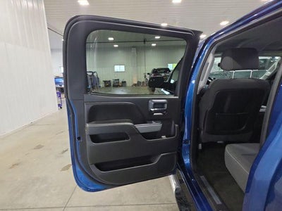 2015 Chevrolet Silverado 1500 Crew Cab Standard Box 4-Wheel Drive LT Z71