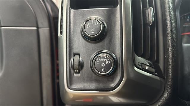 2017 Chevrolet Silverado 1500 Crew Cab Short Box 4-Wheel Drive LT Z71