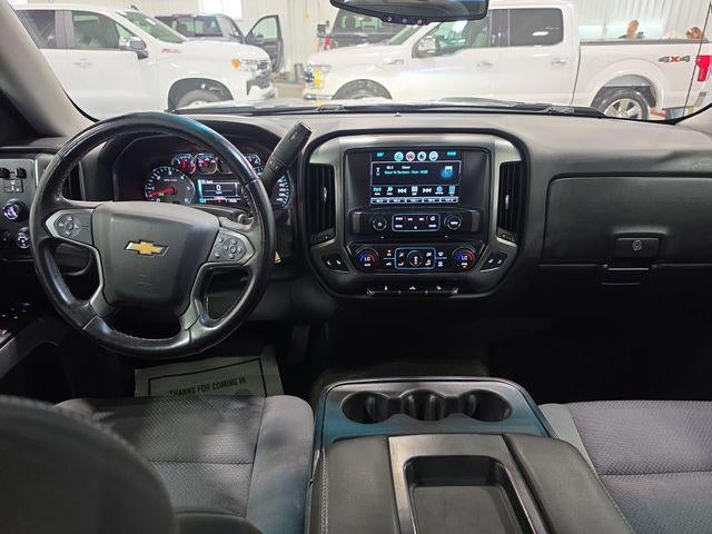 2017 Chevrolet Silverado 1500 Crew Cab Short Box 4-Wheel Drive LT Z71
