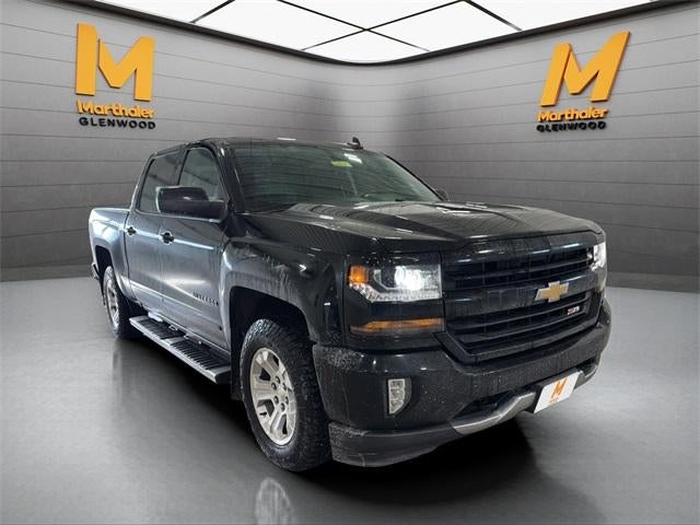 Used 2018 Chevrolet Silverado 1500 LT with VIN 3GCUKREC6JG241013 for sale in Glenwood, Minnesota