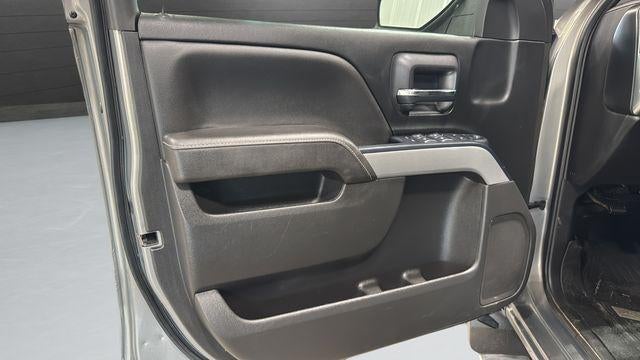 2017 Chevrolet Silverado 1500 Crew Cab Short Box 4-Wheel Drive LT Z71