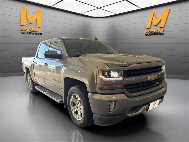 Used 2017 Chevrolet Silverado 1500 LT Z71 with VIN 3GCUKREC8HG395653 for sale in Glenwood, Minnesota