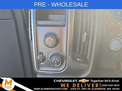 2014 Chevrolet Silverado 1500 Crew Cab Standard Box 4-Wheel Drive LT w/1LT