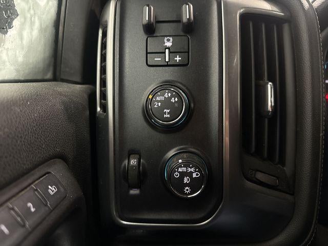 2016 Chevrolet Silverado 1500 Crew Cab Standard Box 4-Wheel Drive LTZ Z71