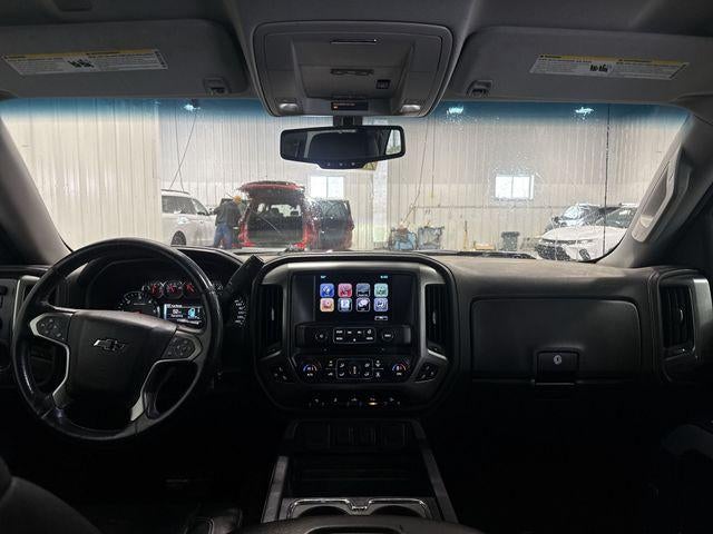 2016 Chevrolet Silverado 1500 Crew Cab Standard Box 4-Wheel Drive LTZ Z71