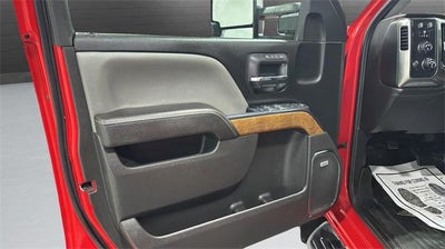 2018 Chevrolet Silverado 1500 Crew Cab Standard Box 4-Wheel Drive LTZ