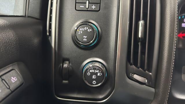 2017 Chevrolet Silverado 1500 Crew Cab Short Box 4-Wheel Drive LTZ