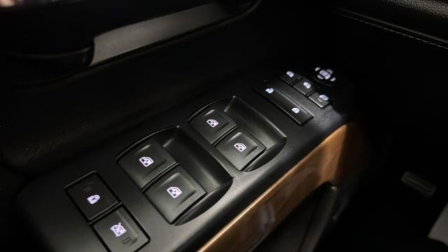 2017 Chevrolet Silverado 1500 Crew Cab Short Box 4-Wheel Drive LTZ