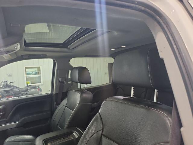 2017 Chevrolet Silverado 1500 Crew Cab Standard Box 4-Wheel Drive LTZ Z71