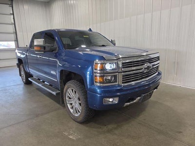 2015 Chevrolet Silverado 1500 Crew Cab Short Box 4-Wheel Drive High Country