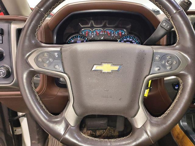 2014 Chevrolet Silverado 1500 Crew Cab Standard Box 4-Wheel Drive High Country