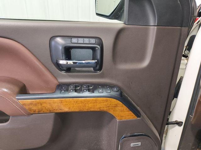 2014 Chevrolet Silverado 1500 Crew Cab Standard Box 4-Wheel Drive High Country