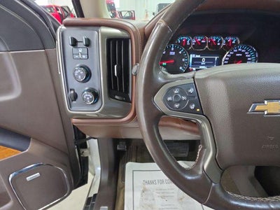 2014 Chevrolet Silverado 1500 Crew Cab Standard Box 4-Wheel Drive High Country