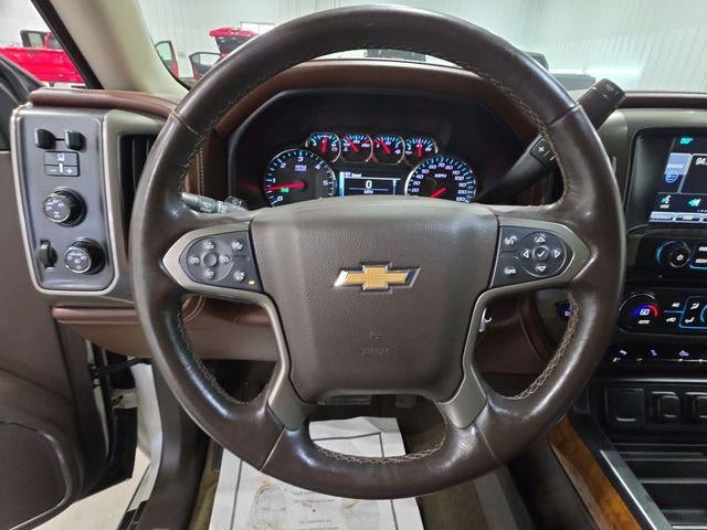 2014 Chevrolet Silverado 1500 Crew Cab Standard Box 4-Wheel Drive High Country