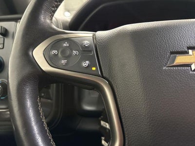 2017 Chevrolet Silverado 1500 Crew Cab Short Box 4-Wheel Drive High Country