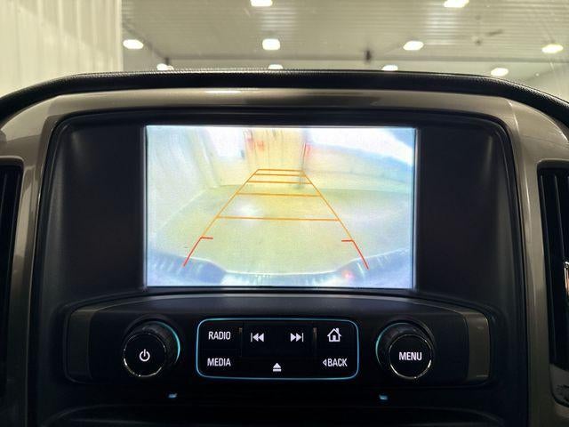 2017 Chevrolet Silverado 1500 Crew Cab Short Box 4-Wheel Drive High Country