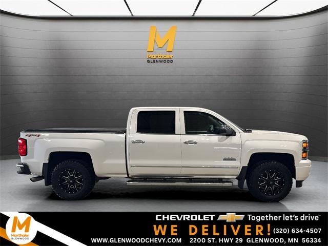 2015 Chevrolet Silverado 1500 Crew Cab Standard Box 4-Wheel Drive High Country
