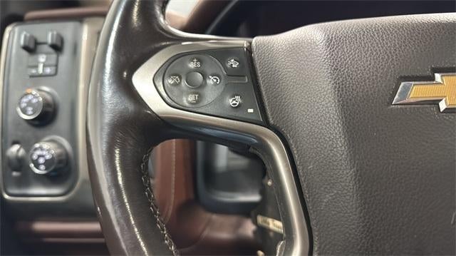 2015 Chevrolet Silverado 1500 Crew Cab Standard Box 4-Wheel Drive High Country